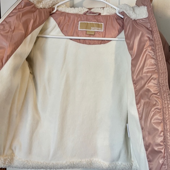 Michael Kors Toddler Girls’ Faux Fur Quilted Hooded Winter Jacket in Blush Sz- 4 - Picture 7 of 8